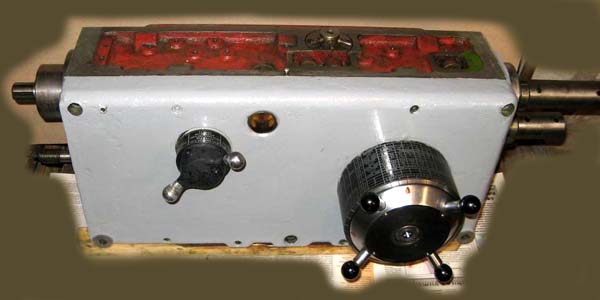 Загальний вигляд коробки подач Загальний вигляд коробки подач у зборі